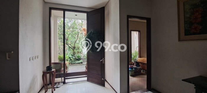 Jual Rumah Mewah Megah Dengan View Cantik di Pejaten, Jakarta Selatan Jual Rumah Mewah Megah Dengan View Cantik di Pejaten, Jakarta Selatan