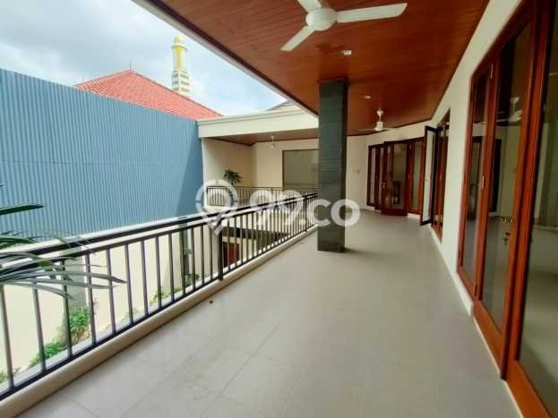 Rumah Mewah LB 500m2 Siap Pakai Desain Elegan di Lebak Bulus, Jakarta Selatan Rumah Mewah LB 500m2 Siap Pakai Desain Elegan di Lebak Bulus, Jakarta Selatan