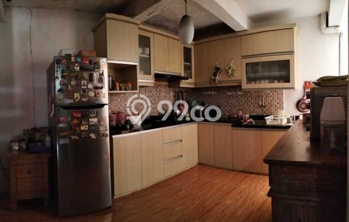 Hunian Cantik Modern Lb 160m2 di Pamulang, Tangerang Selatan Hunian Cantik Modern Lb 160m2 di Pamulang, Tangerang Selatan