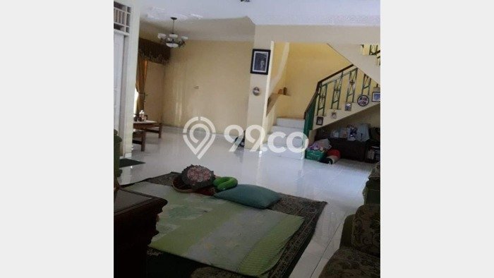 Rumah Elit LB 180m2 Siap Huni Desain Elegan di Cirendeu, Jakarta Selatan Rumah Elit LB 180m2 Siap Huni Desain Elegan di Cirendeu, Jakarta Selatan