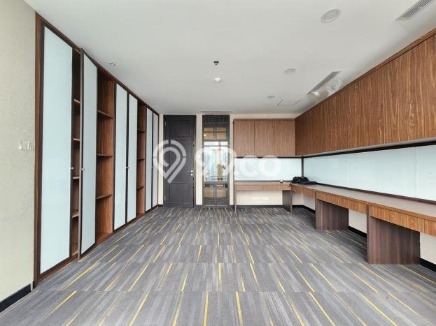 PRIME LOCATION! Kantor di , Luas 561m2m², Area Bisnis, Posisi Premium PRIME LOCATION! Kantor di , Luas 561m2m², Area Bisnis, Posisi Premium