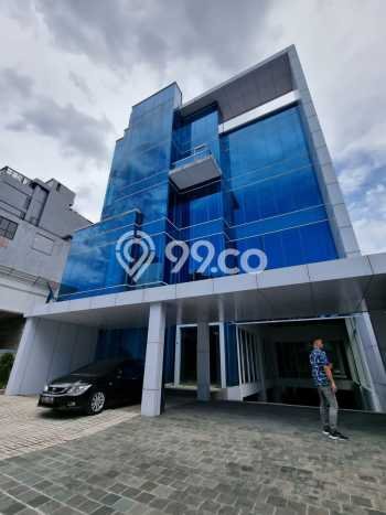 Kantor Dijual di Menteng LT 1067m2, LB 3000m2 untuk Investasi Kantor Dijual di Menteng LT 1067m2, LB 3000m2 untuk Investasi