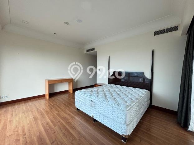 Apartemen Lokasi Strategis Kawasan Kebayoran Baru, 3 KT, Luas 303m2m², Fasilitas Lengkap Apartemen Lokasi Strategis Kawasan Kebayoran Baru, 3 KT, Luas 303m2m², Fasilitas Lengkap