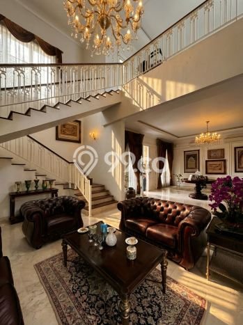 Rumah Elit Modern Tanpa Renovasi di Kemang Jakarta Selatan Rumah Elit Modern Tanpa Renovasi di Kemang Jakarta Selatan