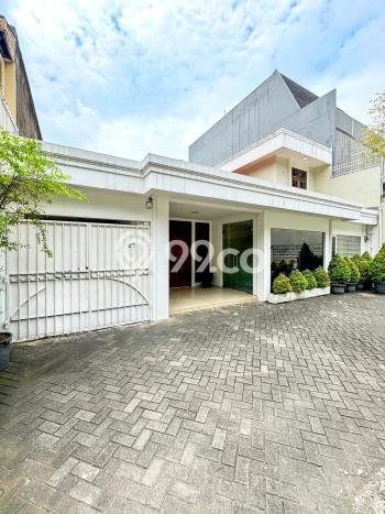 Hunian Mewah Dijual LT 346m2 di Kebayoran Baru, Jakarta Selatan Hunian Mewah Dijual LT 346m2 di Kebayoran Baru, Jakarta Selatan