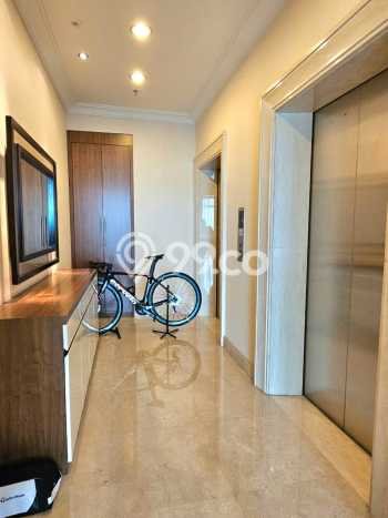 UNIT PREMIUM! Apartemen di Kebayoran Lama, 2 KM, Luas 153m2m², Lokasi Elite, Pemandangan Kota UNIT PREMIUM! Apartemen di Kebayoran Lama, 2 KM, Luas 153m2m², Lokasi Elite, Pemandangan Kota