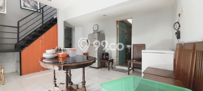 Dijual Cepat Rumah Favorit Siap Huni LB 200m2 di Ciputat Timur, Tangerang Selatan Dijual Cepat Rumah Favorit Siap Huni LB 200m2 di Ciputat Timur, Tangerang Selatan