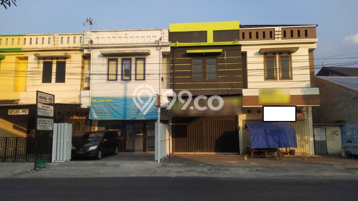 Ruko untuk disewa di Jebres punya LT 109m2 & LB 109m2 harga sewa kompetitif Ruko untuk disewa di Jebres punya LT 109m2 & LB 109m2 harga sewa kompetitif