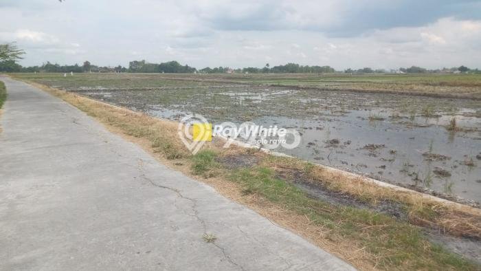 Dijual Tanah Kawasan Komersial di Sidoharjo, Luas 3890m², Potensi Bagus Dijual Tanah Kawasan Komersial di Sidoharjo, Luas 3890m², Potensi Bagus