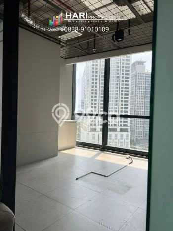 Unit Kantor Disewakan di SCBD di Area Ramai & Strategis Unit Kantor Disewakan di SCBD di Area Ramai & Strategis
