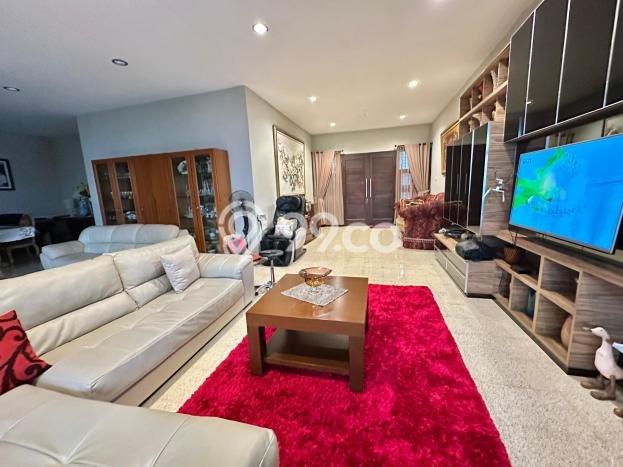 Unit Komersial Dijual di Jakarta Selatan LT 1100m2 & LB 400m2 Unit Komersial Dijual di Jakarta Selatan LT 1100m2 & LB 400m2