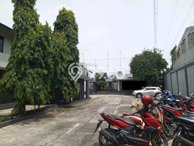 Unit Kantor Dijual di Mampang Prapatan Jakarta Selatan Luas Tanah 1848m2, Luas Bangunan 640m2 Unit Kantor Dijual di Mampang Prapatan Jakarta Selatan Luas Tanah 1848m2, Luas Bangunan 640m2
