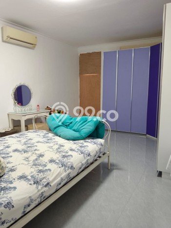 Siap Huni Hunian Elit 6 Kamar di Pancoran Dekat ke Mana Saja Siap Huni Hunian Elit 6 Kamar di Pancoran Dekat ke Mana Saja