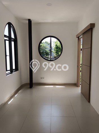 Rumah Luas Asri 2 KT Siap Huni di Srengseng Jakarta Barat Rumah Luas Asri 2 KT Siap Huni di Srengseng Jakarta Barat