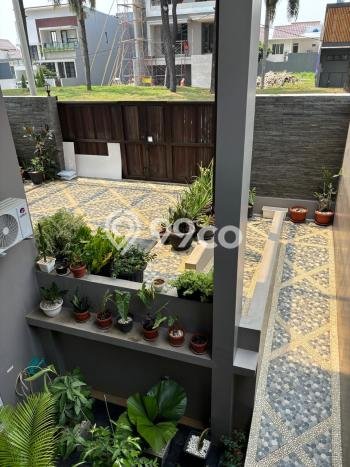 Jual Rumah Luas Megah Dengan View Eksklusif di Gading Serpong, Tangerang Jual Rumah Luas Megah Dengan View Eksklusif di Gading Serpong, Tangerang