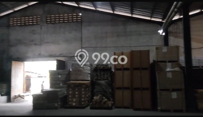 Gudang Dijual di Prime Area Jakarta Utara Luas 600m2 Gudang Dijual di Prime Area Jakarta Utara Luas 600m2
