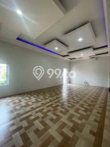 For Sale! Premium House LT 200m2 Desain Elegan di Muara Karang For Sale! Premium House LT 200m2 Desain Elegan di Muara Karang