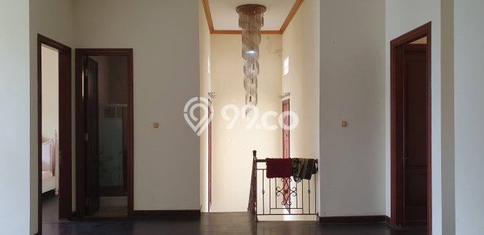 Rumah Luxury Modern Tanpa Renovasi di Alam Sutera Tangerang Rumah Luxury Modern Tanpa Renovasi di Alam Sutera Tangerang