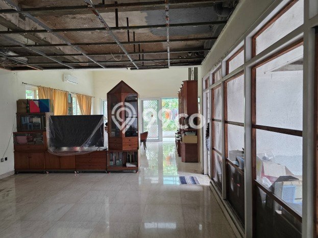 Hunian Eksklusif Dijual LT 1300m2 di Karawaci, Tangerang Hunian Eksklusif Dijual LT 1300m2 di Karawaci, Tangerang