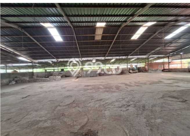 Area Ramai! Gudang Dijual di Parung Panjang untuk Bisnis Luas Bangunan 1600m2 Area Ramai! Gudang Dijual di Parung Panjang untuk Bisnis Luas Bangunan 1600m2