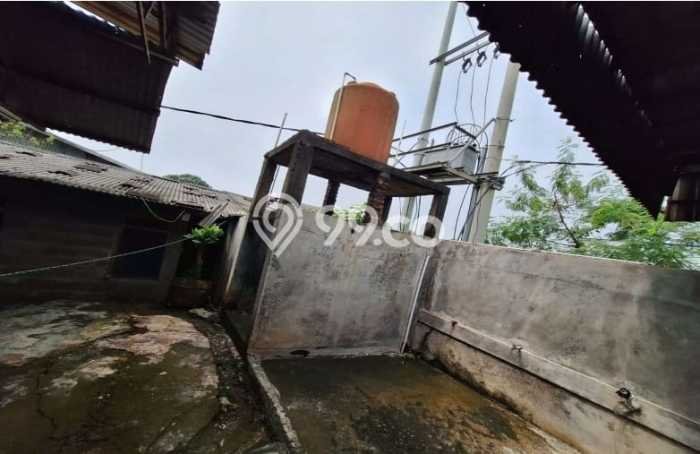 Area Ramai! Gudang Dijual di Parung Panjang untuk Bisnis Luas Bangunan 1600m2 Area Ramai! Gudang Dijual di Parung Panjang untuk Bisnis Luas Bangunan 1600m2