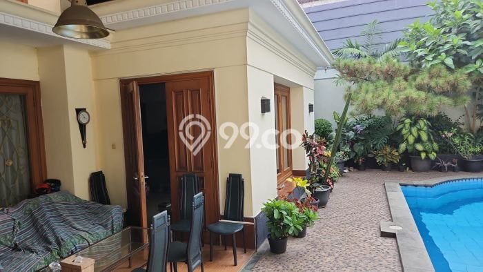 Dijual Hunian Mewah dengan Fasilitas Sekitar Lengkap di Kebayoran Lama, Jakarta Selatan Dijual Hunian Mewah dengan Fasilitas Sekitar Lengkap di Kebayoran Lama, Jakarta Selatan