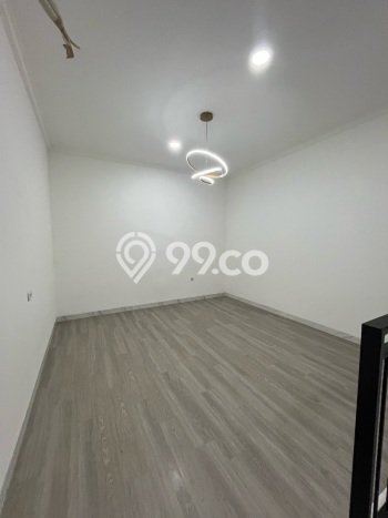 Rumah Mewah LB 190m2 Siap Huni Desain Elegan di Pluit, Jakarta Utara Rumah Mewah LB 190m2 Siap Huni Desain Elegan di Pluit, Jakarta Utara