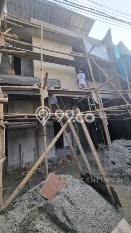 Jual Rumah Luas Elegan Dengan View Eksklusif di Meruya, Jakarta Barat Jual Rumah Luas Elegan Dengan View Eksklusif di Meruya, Jakarta Barat