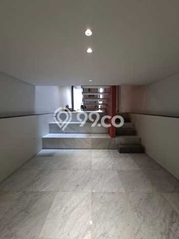 Jual Rumah Mewah Megah Dengan View Cantik di Joglo, Jakarta Barat Jual Rumah Mewah Megah Dengan View Cantik di Joglo, Jakarta Barat
