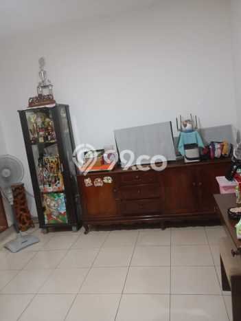 Jual Rumah Mewah Megah Dengan View Eksklusif di Permata Buana, Jakarta Barat Jual Rumah Mewah Megah Dengan View Eksklusif di Permata Buana, Jakarta Barat
