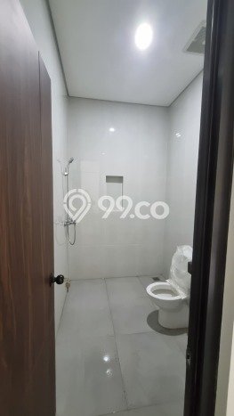 For Sale! Premium House LT 190m2 Desain Elegan di Alam Sutera For Sale! Premium House LT 190m2 Desain Elegan di Alam Sutera