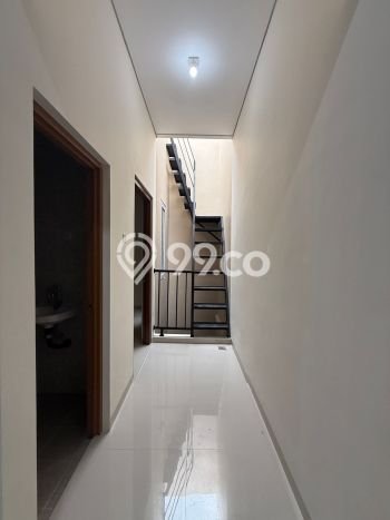 Jual Rumah Modern 3 KT di Meruya, Jakarta Barat Jual Rumah Modern 3 KT di Meruya, Jakarta Barat