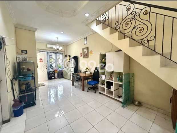 Jual Rumah Favorit Siap Huni LB 200m2 di Kembangan, Jakarta Barat Jual Rumah Favorit Siap Huni LB 200m2 di Kembangan, Jakarta Barat