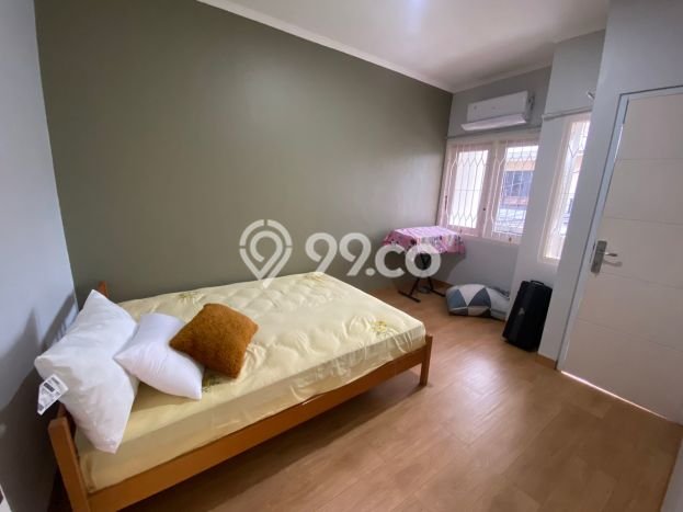 Rumah Mewah Dijual LT 206m2 di Kebayoran Baru, Jakarta Selatan Rumah Mewah Dijual LT 206m2 di Kebayoran Baru, Jakarta Selatan