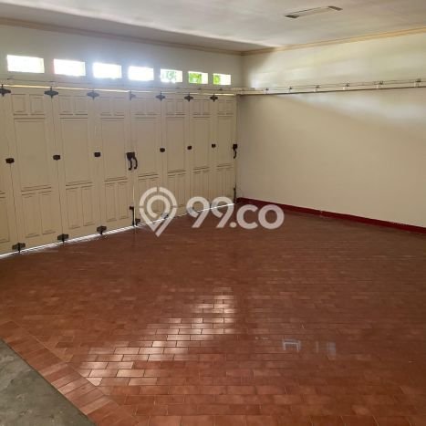 Rumah Elit Modern Tanpa Renovasi di Bintaro Jakarta Selatan Rumah Elit Modern Tanpa Renovasi di Bintaro Jakarta Selatan