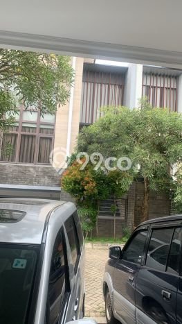 Rumah Luxury Modern Tanpa Renovasi di Lebak Bulus Jakarta Selatan Rumah Luxury Modern Tanpa Renovasi di Lebak Bulus Jakarta Selatan