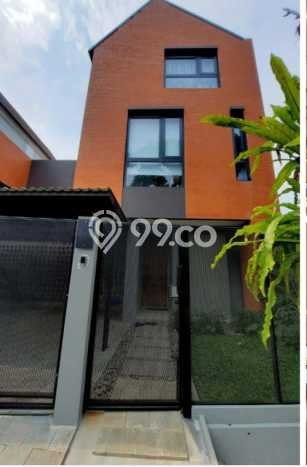 Rumah Luxury Modern Siap Huni di Cipete Jakarta Selatan Rumah Luxury Modern Siap Huni di Cipete Jakarta Selatan