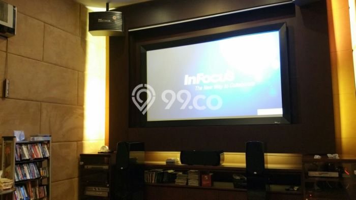 Jual Rumah Luas Megah Dengan View Eksklusif di Pondok Indah, Jakarta Selatan Jual Rumah Luas Megah Dengan View Eksklusif di Pondok Indah, Jakarta Selatan