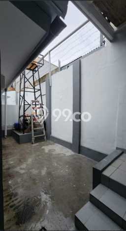 BEST LOCATION! Rumah di Kebayoran Baru, Dekat Tol, 3 KM, LT 250m² Bangunan 200m² BEST LOCATION! Rumah di Kebayoran Baru, Dekat Tol, 3 KM, LT 250m² Bangunan 200m²