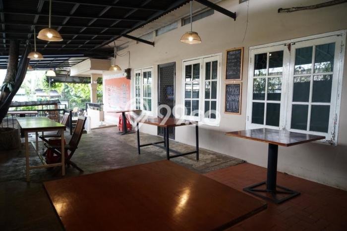 Rumah Mewah Siap Huni LT 348m2 di Jagakarsa, Jakarta Selatan Rumah Mewah Siap Huni LT 348m2 di Jagakarsa, Jakarta Selatan