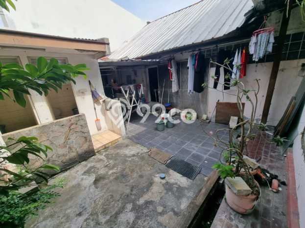 Rumah Elit Modern Siap Huni di Duren Tiga Jakarta Selatan Rumah Elit Modern Siap Huni di Duren Tiga Jakarta Selatan