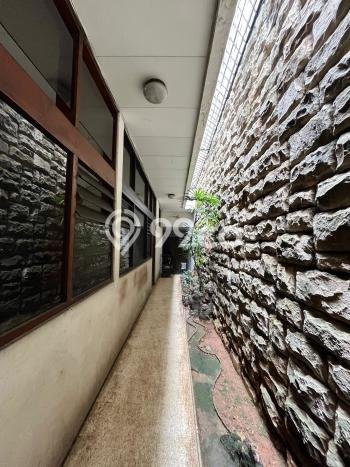 Hunian Eksklusif Dijual LT 1012m2 di Kebayoran Lama, Jakarta Selatan Hunian Eksklusif Dijual LT 1012m2 di Kebayoran Lama, Jakarta Selatan