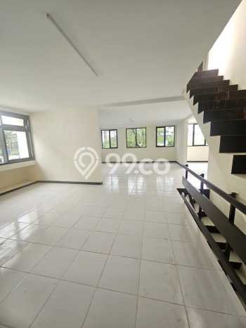 Ruko Dijual Lokasi Emas di Kebayoran Baru Luas 300m2 Ruko Dijual Lokasi Emas di Kebayoran Baru Luas 300m2