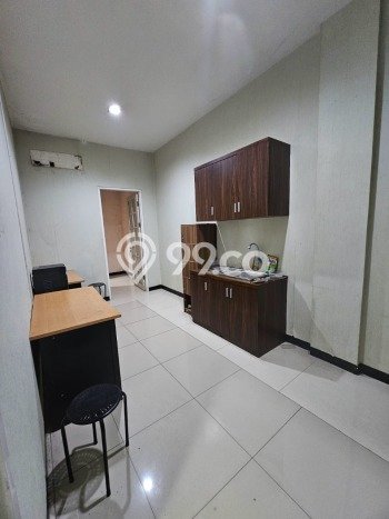 Ruko Bagus LT 85m2 LB 204m2 Dijual di Kebayoran Baru Jakarta Selatan Ruko Bagus LT 85m2 LB 204m2 Dijual di Kebayoran Baru Jakarta Selatan