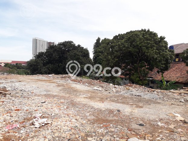 Tanah Kavling Dijual di Jakarta Selatan dengan Spesifikasi 5771m2 Tanah Kavling Dijual di Jakarta Selatan dengan Spesifikasi 5771m2