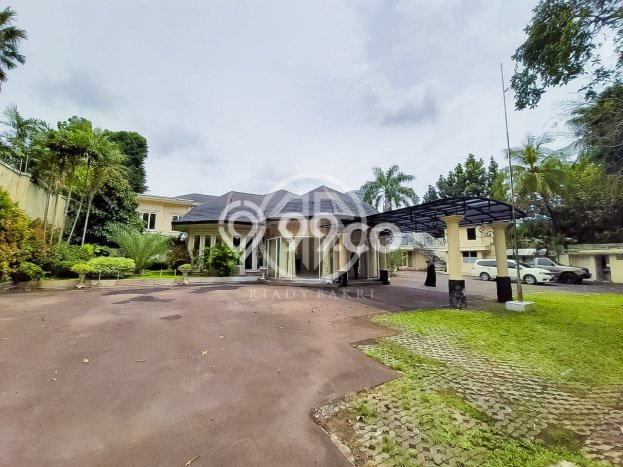 Dijual Hunian Mewah dengan Fasilitas Sekitar Komplit di Menteng, Jakarta Pusat Dijual Hunian Mewah dengan Fasilitas Sekitar Komplit di Menteng, Jakarta Pusat