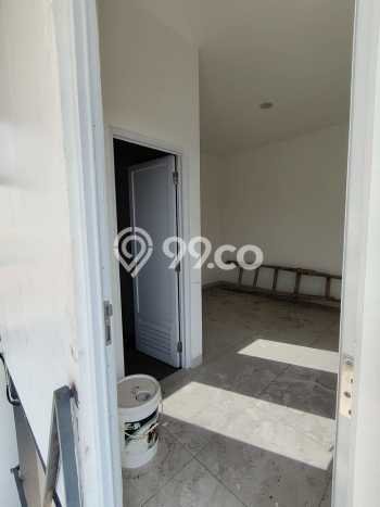 Unit Gudang Dijual di Cipondoh Tangerang Luas Tanah 800m2, Luas Bangunan 420m2 Unit Gudang Dijual di Cipondoh Tangerang Luas Tanah 800m2, Luas Bangunan 420m2