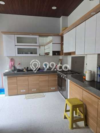 Rumah Mewah LB 180m2 Siap Pakai Desain Elegan di Jaka Setia, Bekasi Rumah Mewah LB 180m2 Siap Pakai Desain Elegan di Jaka Setia, Bekasi