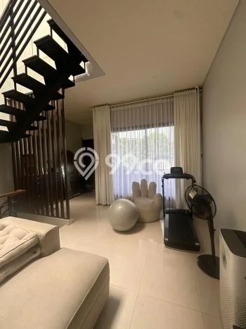 Hunian Elit LB 209m2 Siap Pakai Desain Elegan di Pondok Bambu, Jakarta Timur Hunian Elit LB 209m2 Siap Pakai Desain Elegan di Pondok Bambu, Jakarta Timur