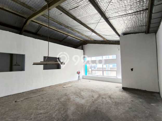 Unit Gudang Disewa Lokasi Pulo Gadung, Jakarta Timur Spesifikasi Luas Bangunan 612m2 Unit Gudang Disewa Lokasi Pulo Gadung, Jakarta Timur Spesifikasi Luas Bangunan 612m2